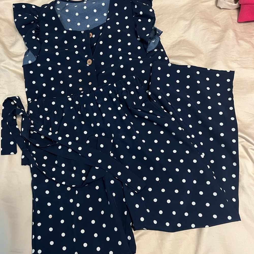SHEIN Navy and White Polka Dot Girl Set